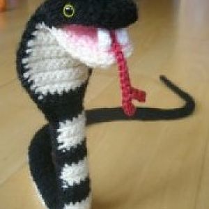 Kobra Snakey