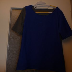 Shirt blau.jpg