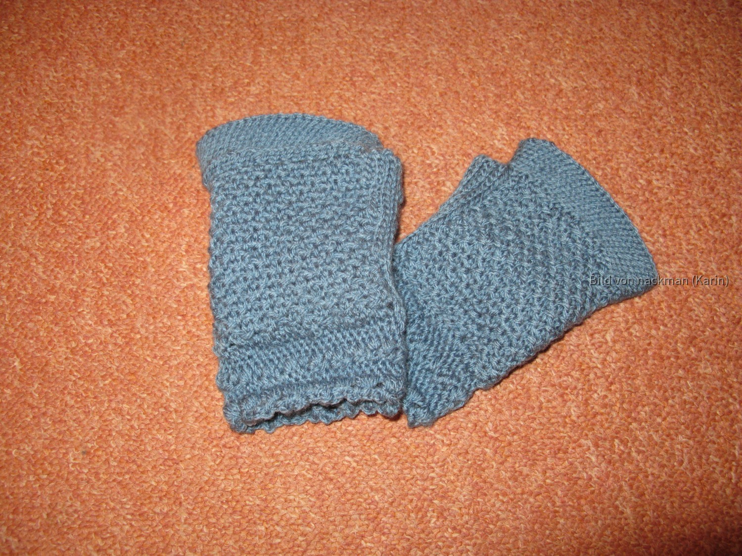 Mystery Mitts