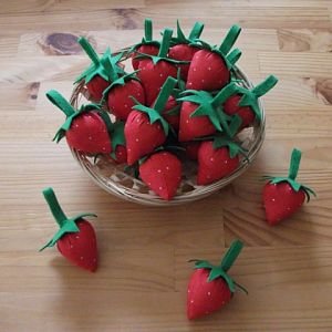 Erdbeeren genäht