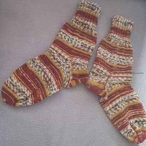 Stinos = Socke ohne Muster
