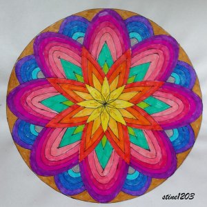 Mandala Oval-Farbe.jpg