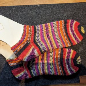 Wichtel Sneaker Socken by Laila 86.peg