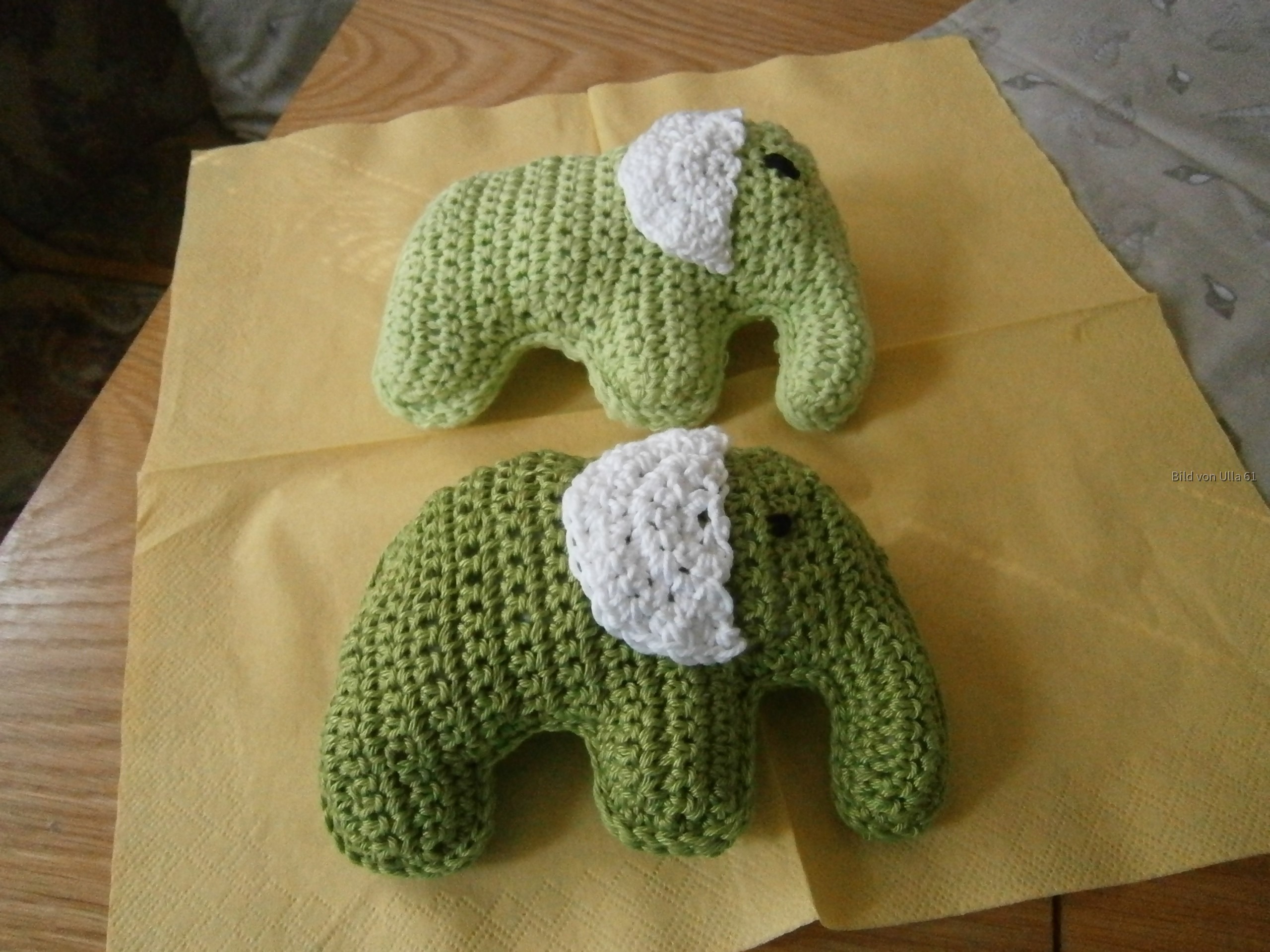 2 Elefantis