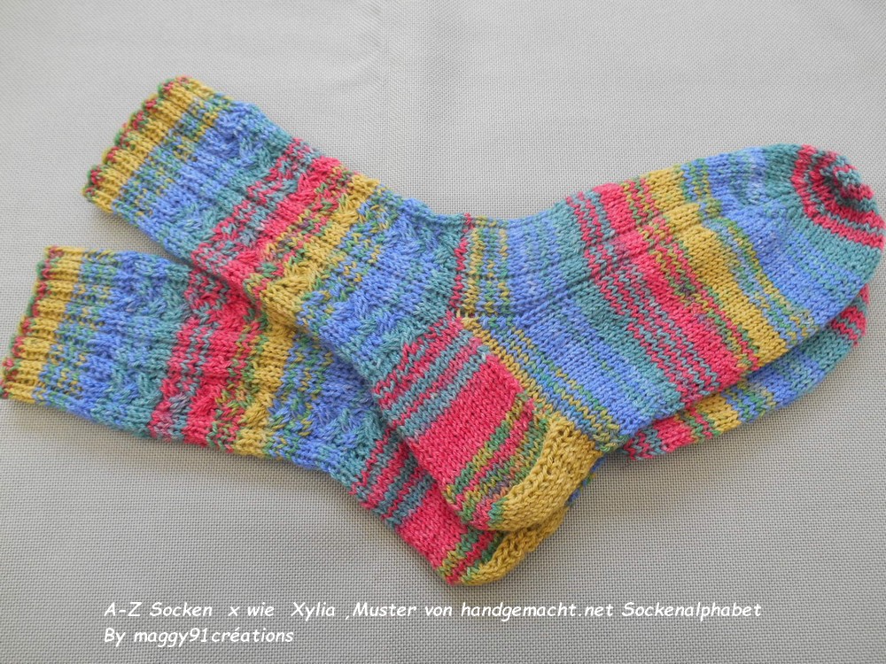A-Z Socken September Xylia