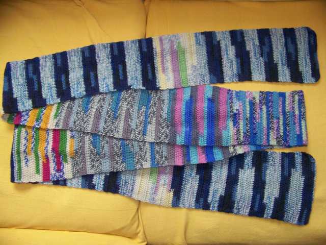 Schal aus Sockenwollresten